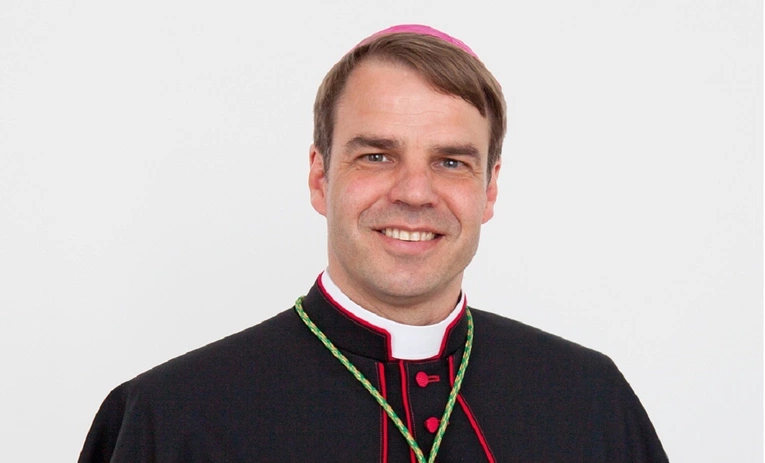 Niemcy: Bp Oster krytykuje liberalizm wielu kręgów katolickich