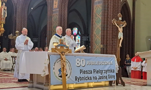 Rybnik. Po raz 80. wyruszyła Piesza Rybnicka Pielgrzymka na Jasną Górę [ZDJĘCIA]