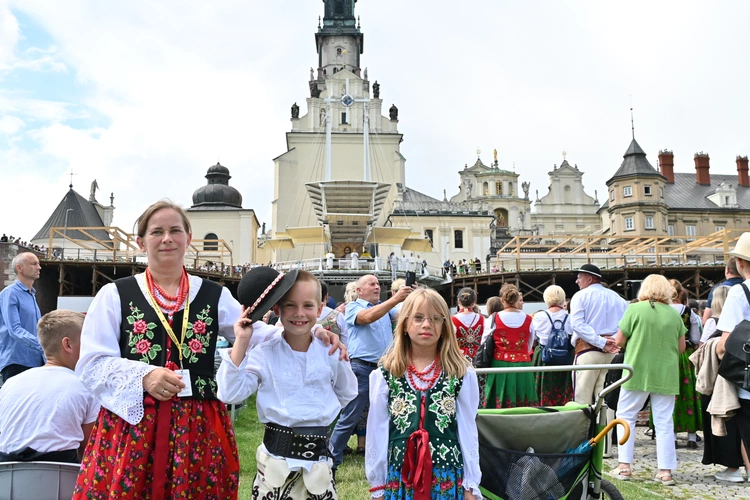 Ponad 7 dni wędrowali do Matki 