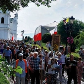 Pielgrzymi z Chełma już w drodze do Matki