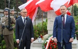Ustępujący i nowy prezdent RP podczas uroczystości upamiętniającej ofiary Rzezi Woli