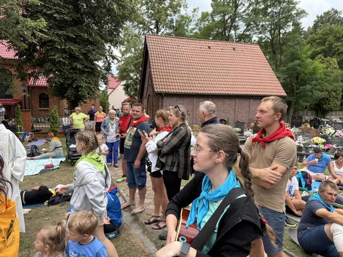 80. Pielgrzymka Rybnicka - postój w Miotku