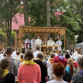 80. Pielgrzymka Rybnicka. Postój w Miotku