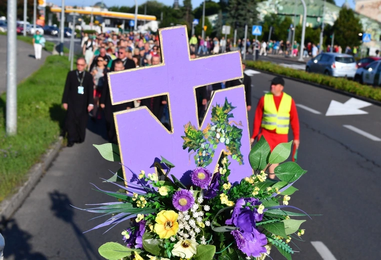 Zielonogóscy pielgrzymi nadziei już w drodze na Jasną Górę