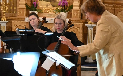 Wakacje z kulturą. "Nieszpory Tatrzańskie" na Krzeptówkach