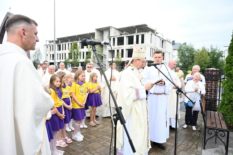 25 lat parafii pw. św. o. Pio na gdańskim Ujeścisku