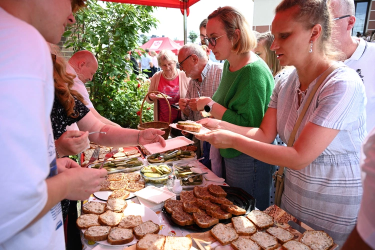 25 lat parafii pw. św. o. Pio na gdańskim Ujeścisku
