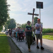 Pątnicy już na szlaku