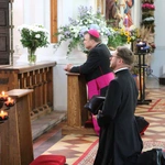 Popowo Kościelne. Poświęcenie cegły z Dzrwi Świętych bazyliki św. Piotra w Watykanie
