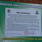 Popowo Kościelne. Poświęcenie cegły z Dzrwi Świętych bazyliki św. Piotra w Watykanie