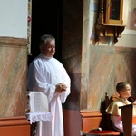 Popowo Kościelne. Poświęcenie cegły z Dzrwi Świętych bazyliki św. Piotra w Watykanie