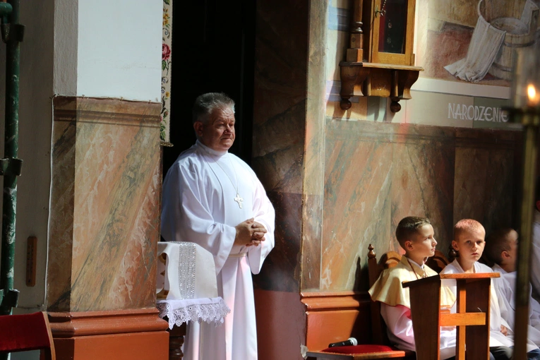 Popowo Kościelne. Poświęcenie cegły z Dzrwi Świętych bazyliki św. Piotra w Watykanie