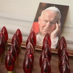 Popowo Kościelne. Poświęcenie cegły z Dzrwi Świętych bazyliki św. Piotra w Watykanie