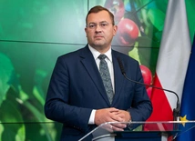 Rolnik rolnikiem, wieś wsią - priorytety ministra Stefana Krajewskiego 
