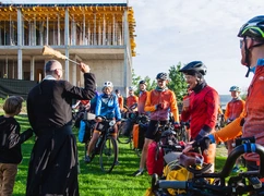 Kokotek. Ruszyła 19. NINIWA Team. Rowerzyści jadą do Aten