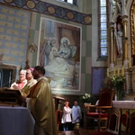 Popowo Kościelne. Poświęcenie cegły z Dzrwi Świętych bazyliki św. Piotra w Watykanie