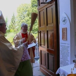 Popowo Kościelne. Poświęcenie cegły z Dzrwi Świętych bazyliki św. Piotra w Watykanie