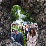 Przy Pomniku Ofiar Rzezi Woli