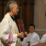 Szczawin Kościelny. Konsekracja ołtarza