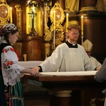 Szczawin Kościelny. Konsekracja ołtarza