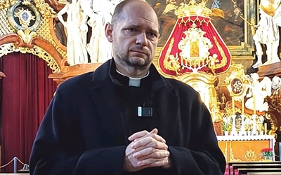 Ks. Łukasz Langenfeld. 