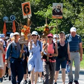 Na szlak wyruszają 23 grupy w pięciu strumieniach.
