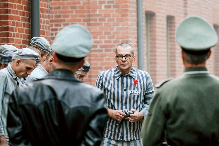 Nowa produkcja o świętym  to opowieść  o wolności  w świecie, który wolność chciał zupełnie odebrać. Obraz dobitnie pokazuje, że franciszkanin miał rację, mówiąc,  że „Tylko miłość jest twórcza.