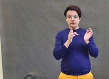 Jak zamigać  „oko za oko,  ząb za ząb”  albo przypowieść o perle? 