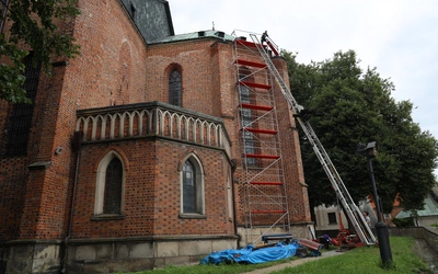 Remont organów i dachu w sandomierskiej katedrze