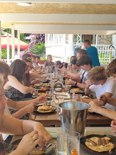 Młodzi z archidiecezji wrocławskiej na Międzynarodowym Festiwalu Młodzieży "Mladifest"