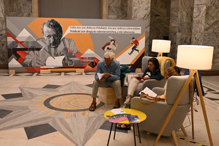 Tischner w centrum Warszawy