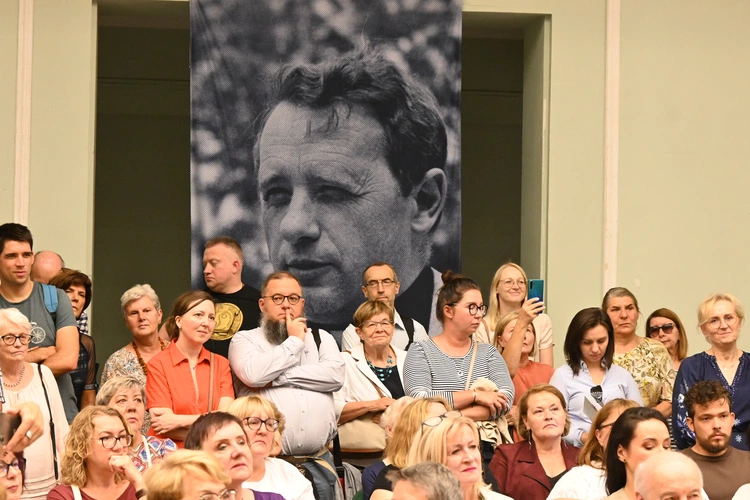 Tischner w centrum Warszawy