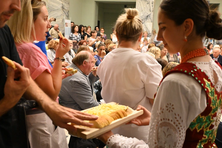 Tischner w centrum Warszawy