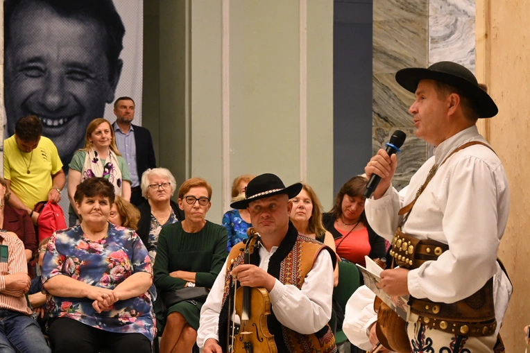 Tischner w centrum Warszawy