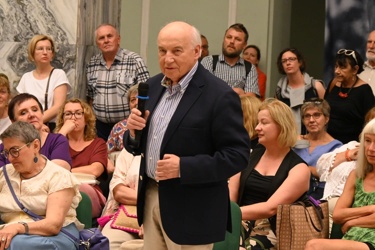 Tischner w centrum Warszawy