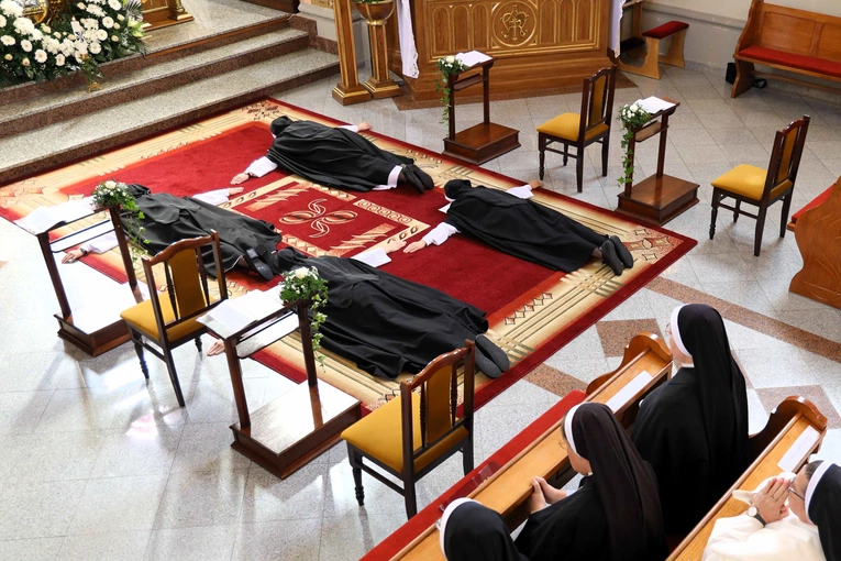 Śluby wieczyste u dominikanek