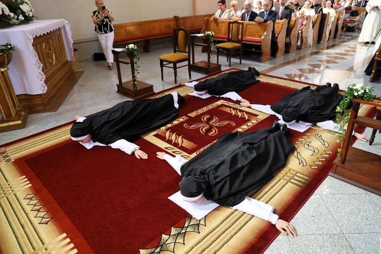 Śluby wieczyste u dominikanek