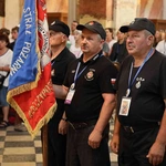 Pątnicy u bł. Wincentego Kadłubka