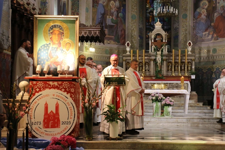 Płoccy pielgrzymi nadziei wyruszyli do Matki