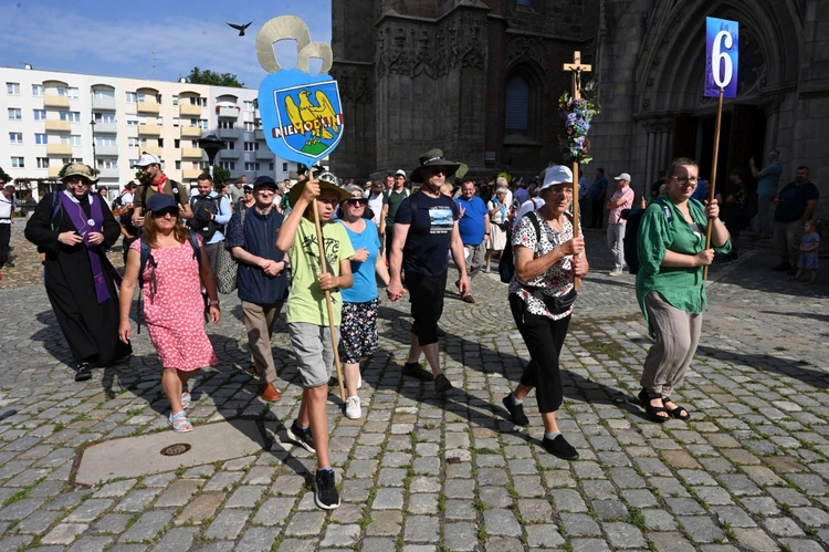 Start strumienia nyskiego