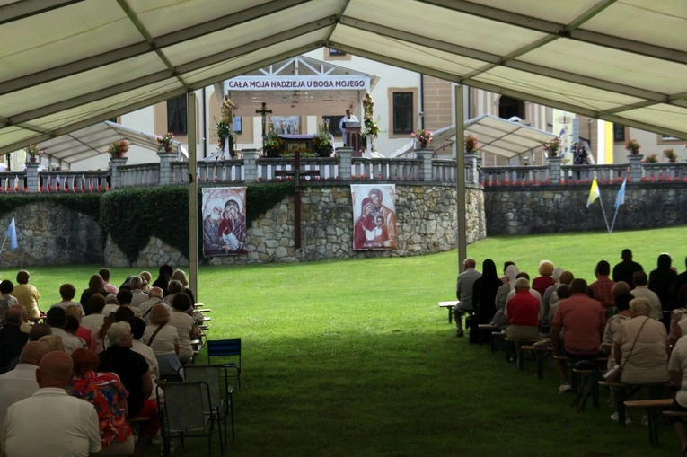 Metropolitalna uroczystość ku czci św. Jacka w Kamieniu Śląskim
