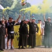 Piesza Pielgrzymka Wrocławska weszła na Jasną Górę. Bp Kiciński: Budujmy domy nadziei