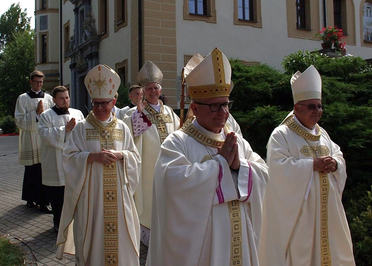 Metropolitalna uroczystość ku czci św. Jacka w Kamieniu Śląskim
