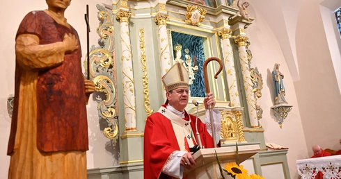 780 lat parafii i historii Luzina