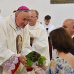 Radomyśl Wielki - poświęcenie ołtarza