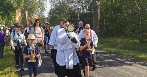 Coraz bliżej Matki
