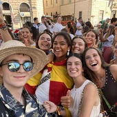 Kościół młody, żywy i światowy