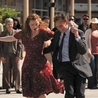 Sekwencje tańca nabierają w filmie charakteru hiperboli. Na zdjęciu Tom Hiddleston (Chuck) i Annalise Basso (Janice Halliday, tancerka).  