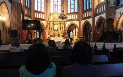  Od początku sierpnia parafię prowadzą księża klaretyni.