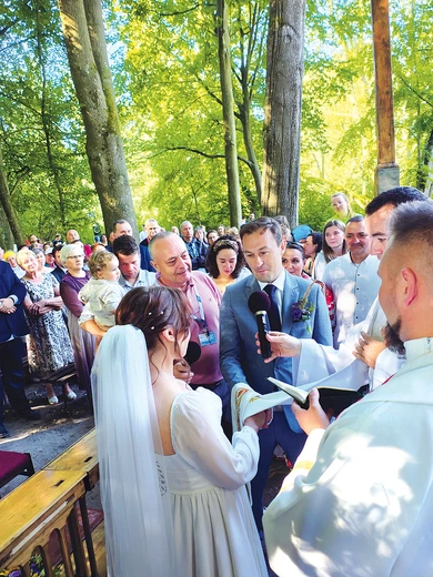 Martyna i Łukasz to kolejne małżeństwo pielgrzymkowe naszej archidiecezji.